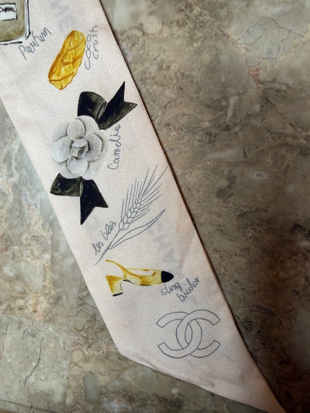 CHANEL Cream and Yellow Logo-Print Silk Twilly - Picture 10 of 12